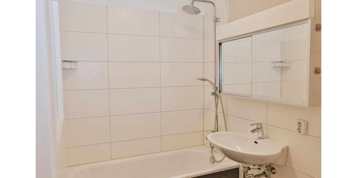 Etagenwohnung Berlin Spandau - 2 Zimmer, 65 m&sup2;, 239.000&euro; | Angebot:26706942
