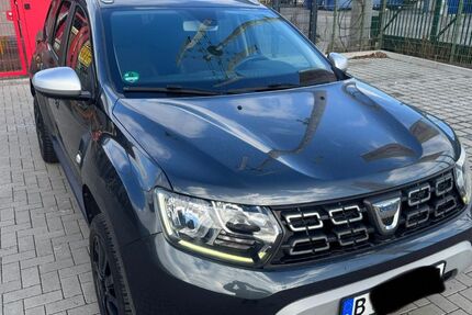 Dacia Duster 140.000 km 9.600 &euro; Berlin 12105