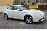Alfa Romeo Giulietta 1.4 TB Turismo Aut.*BT*SHZ*Leder*Xenon 200.000 km 4.999 &euro; Berlin 13187