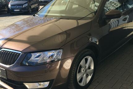 Skoda Octavia 89.740 km 13.580 &euro; Berlin 10315