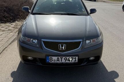 Honda Accord 142.000 km 3.500 &euro; Berlin 13055