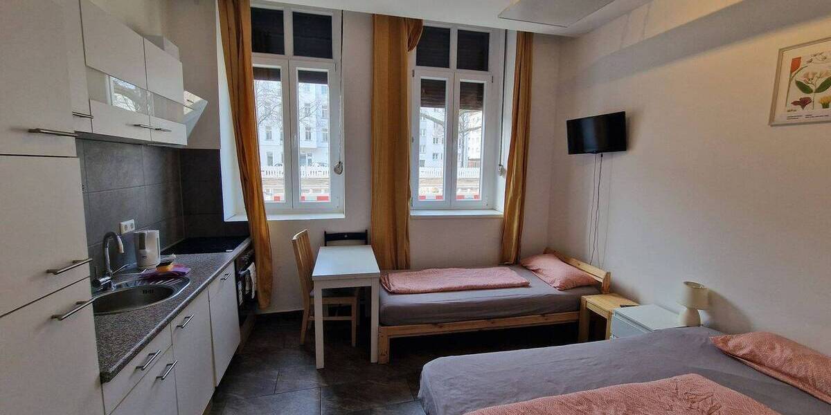 Etagenwohnung Berlin Friedrichshain - 3 Zimmer, 91 m&sup2;, 136.000&euro; | Angebot:26042281