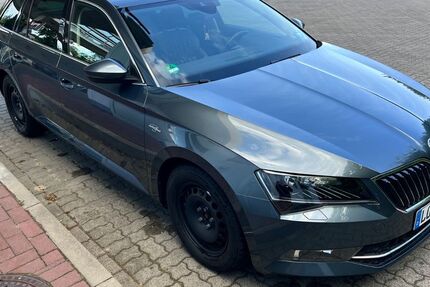 Skoda Superb 112.000 km 19.400 € Schöneiche 15566