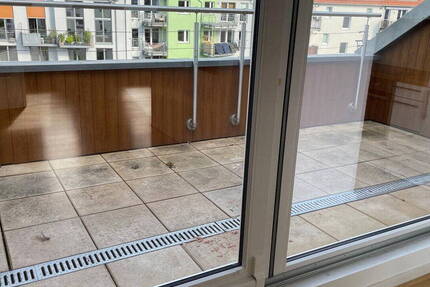 Wohnung Berlin Weißensee - 5 Zimmer, 130 m&sup2;, 2.775&euro; | Angebot:26411468