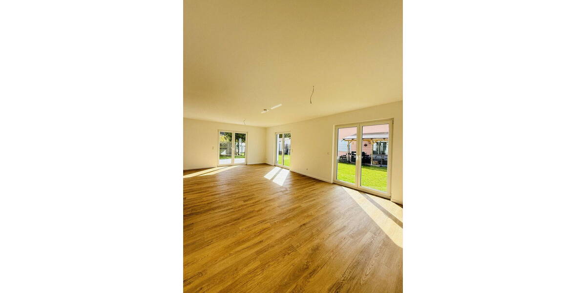 Einfamilienhaus Berlin Kaulsdorf - 4 Zimmer, 154 m&sup2;, 2.800&euro; | Angebot:26355994