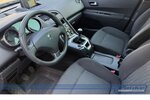 Peugeot 5008 1.6 155 THP Family plus*7Sitz*HUD*Pano*NAV* 143.915 km 7.980 € Berlin 13187