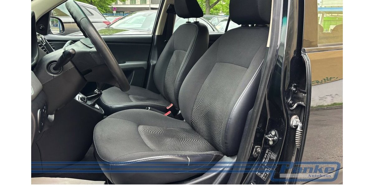 Hyundai i10 5 Star*TÜV09/27*USB*2.E-Fenster* 139.850 km 3.890 &euro; Berlin 13187