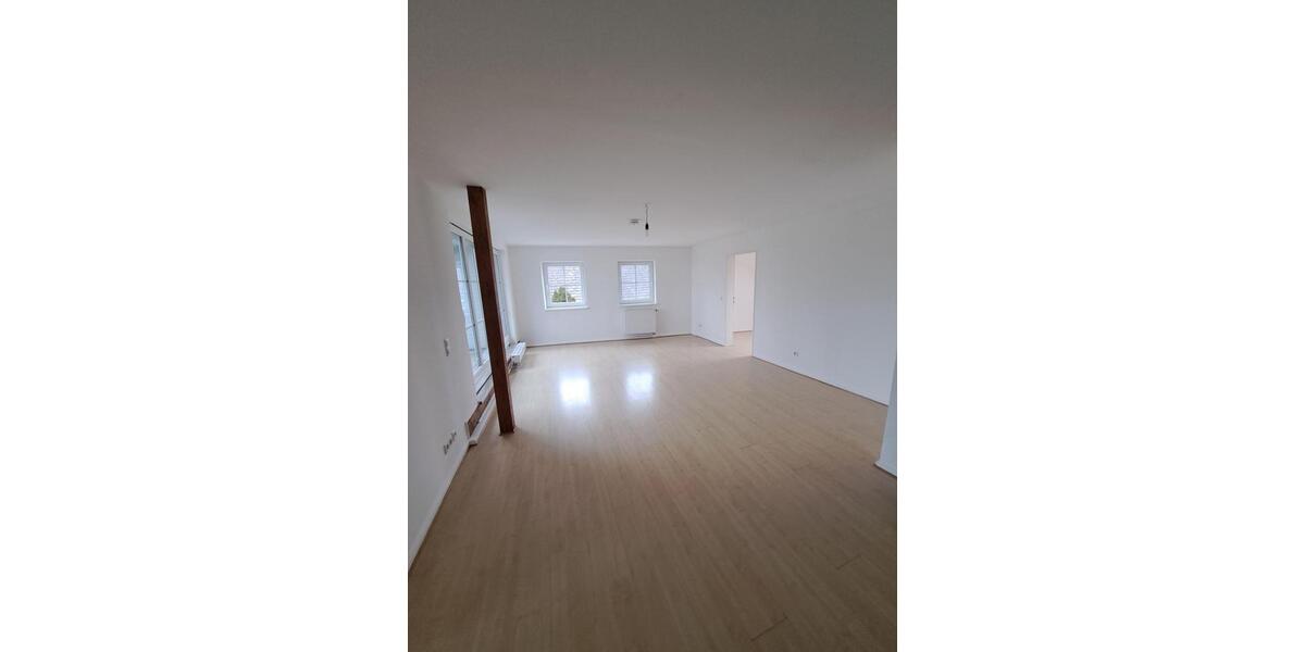 Etagenwohnung Velten - 4 Zimmer, 80 m&sup2;, 839&euro; | Angebot:26416078