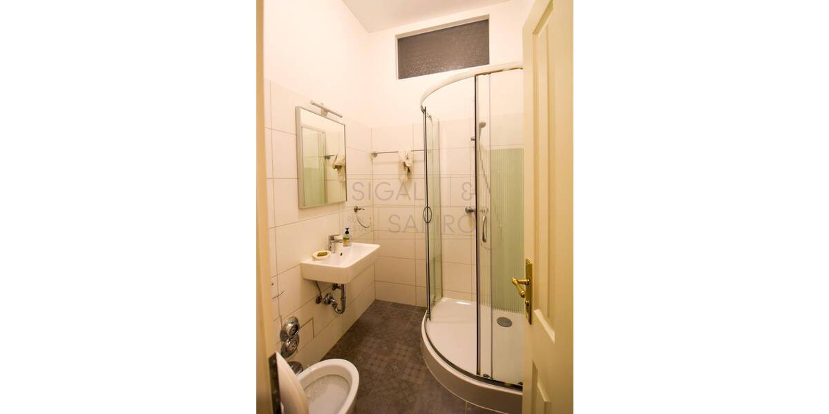 Etagenwohnung Berlin Kreuzberg - 2 Zimmer, 53 m&sup2;, 425.000&euro; | Angebot:25669230