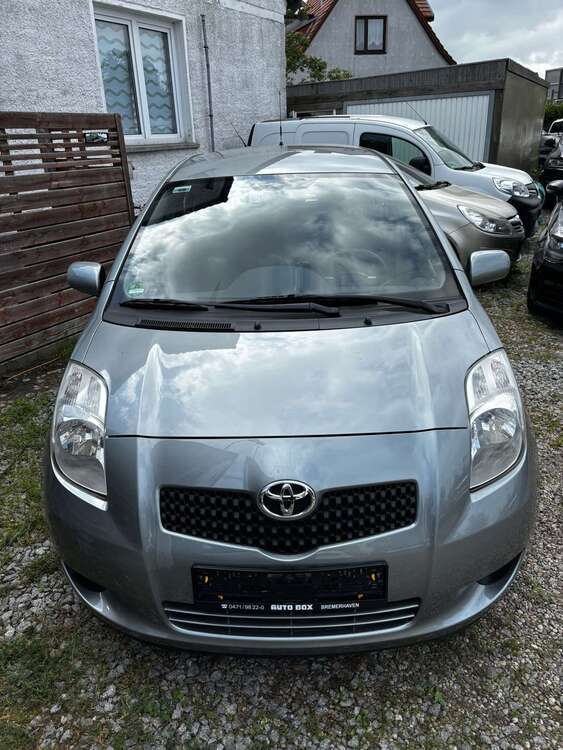 Yaris