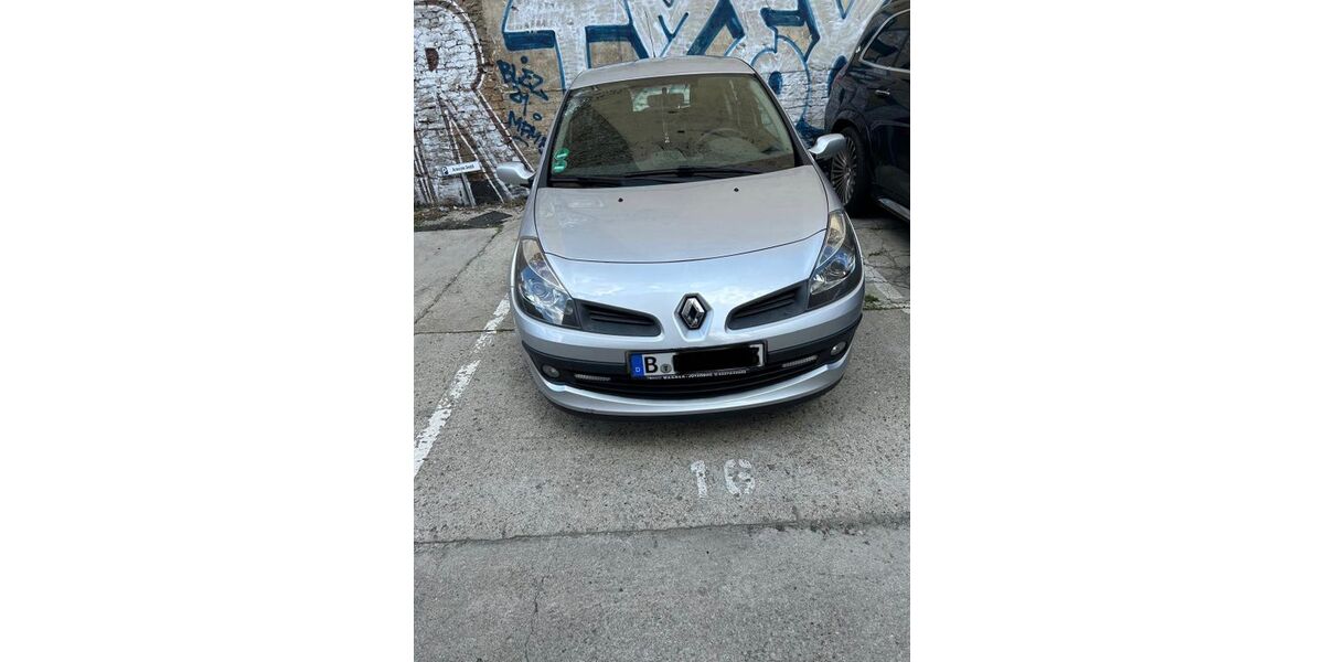 Renault Clio 187.500 km 1.650 &euro; Berlin 12353