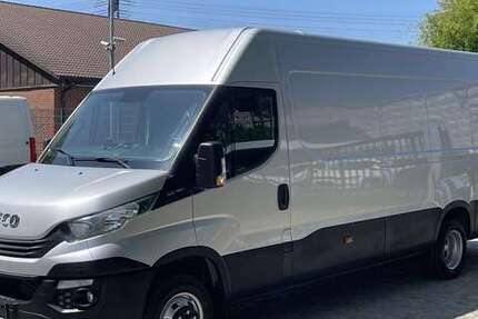 IVECO Daily 240.000 km 20.900 € Berlin 12681