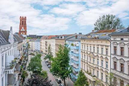 Haus zum Kaufen in Berlin 2.999.990 € 956 m² 36 zimmer