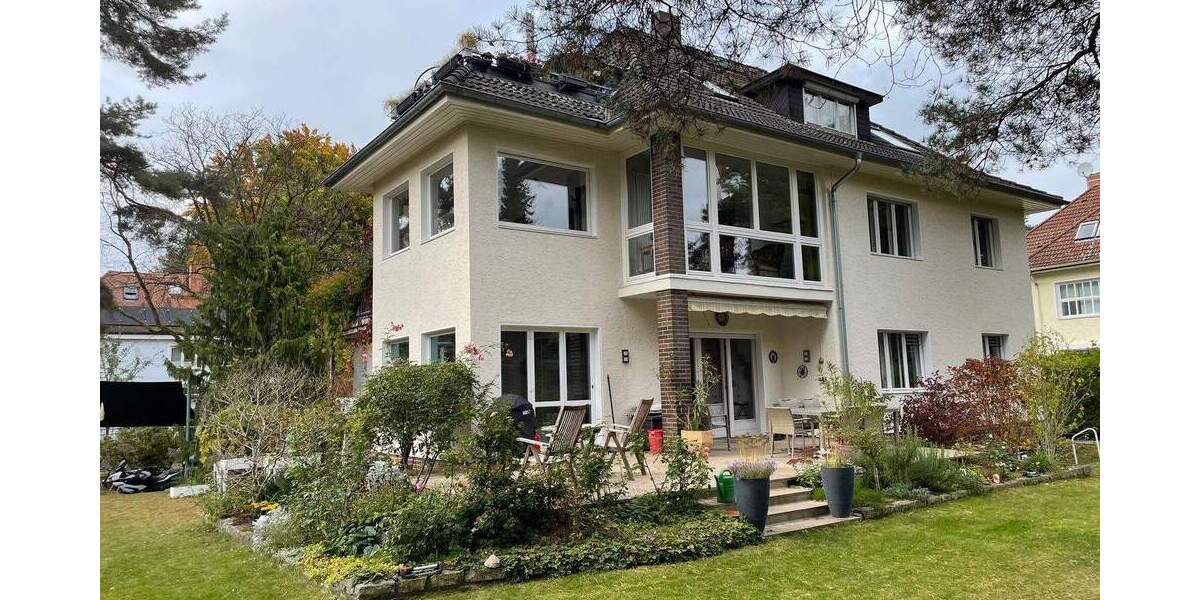 gepflegte 4 Zimmer Altbau Wohnung in ruhiger Lage von Nikolassee 4 zimmer