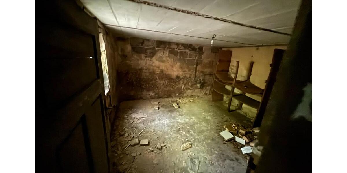 Einfamilienhaus Wandlitz - 8 Zimmer, 180 m&sup2;, 315.000&euro; | Angebot:25990785