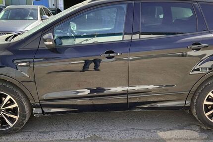 Ford Kuga 115.275 km 10.550 &euro; Berlin 10178