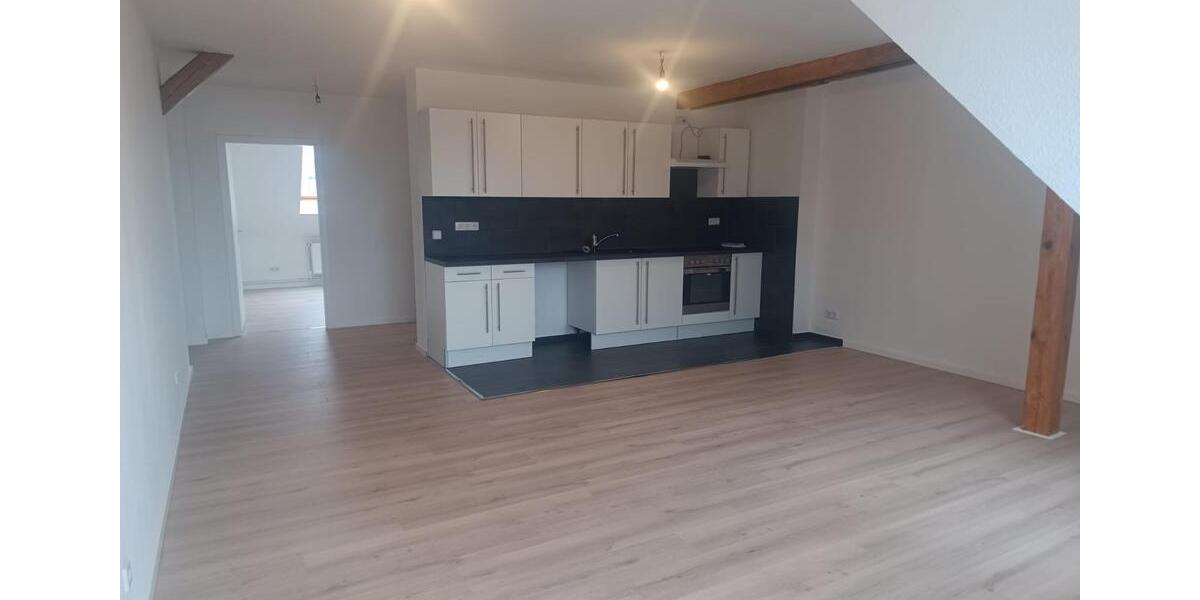 Dachgeschoßwohnung Berlin Treptow-Köpenick - 3 Zimmer, 84 m&sup2;, 1.045&euro; | Angebot:26249333