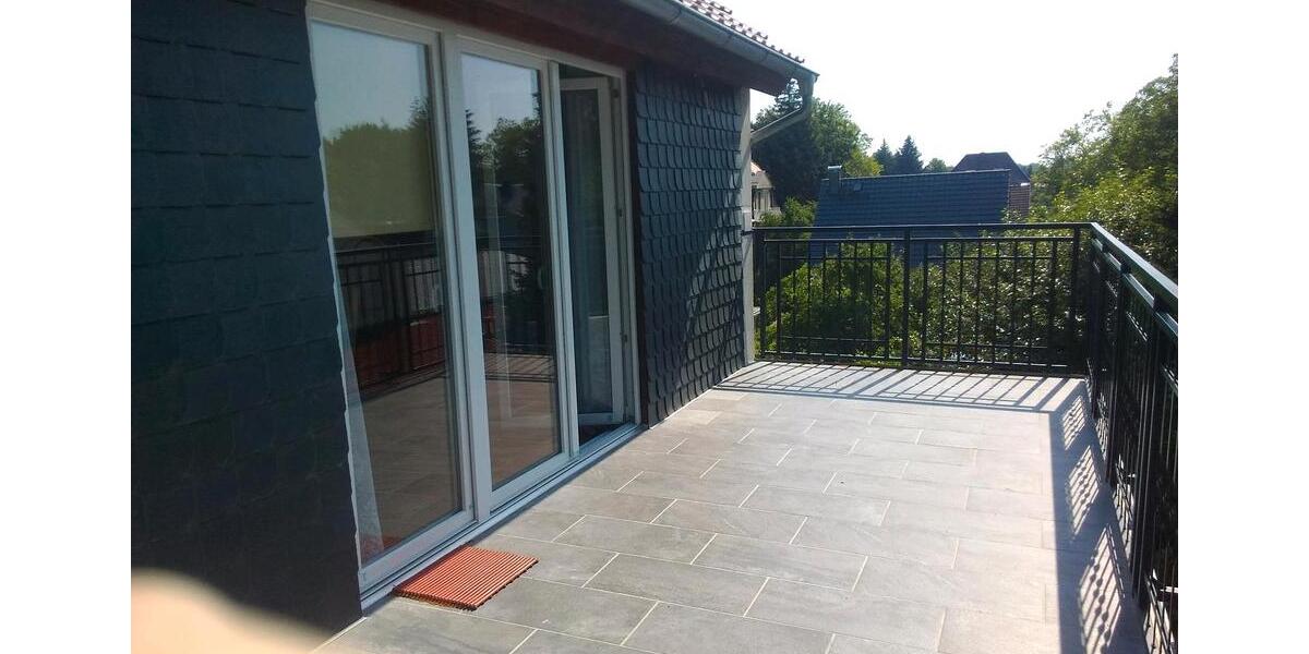 Dachgeschoßwohnung Berlin Marzahn-Hellersdorf - 2 Zimmer, 52 m&sup2;, 1.200&euro; | Angebot:24730052