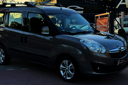 Opel Combo 99.998 km 9.990 &euro; Berlin 13127