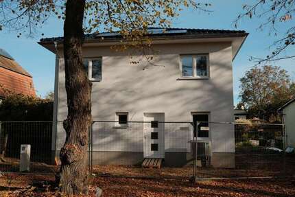 Haus zum Mieten in Berlin 2.650 € 137 m² 4 zimmer