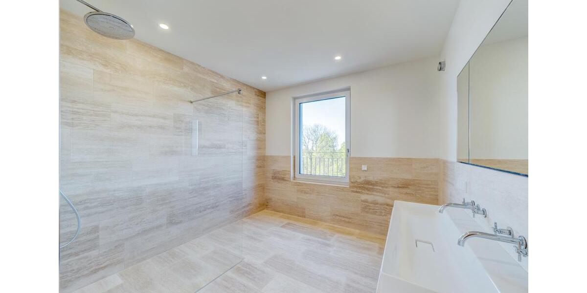 Dachgeschoßwohnung Berlin Treptow-Köpenick - 5 Zimmer, 159 m&sup2;, 3.250&euro; | Angebot:24831141