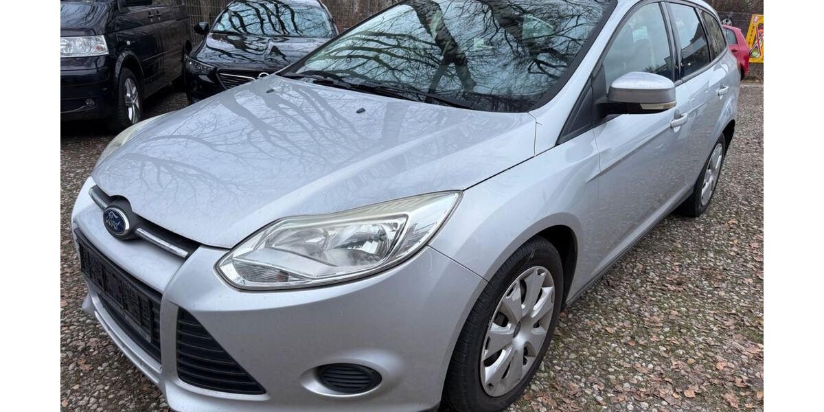 Ford Focus 273.000 km 3.890 &euro; Mahlow 15831
