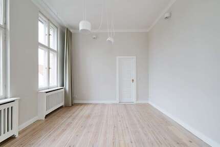 Wohnung zum Mieten in Berlin 2.700 € 149.58 m²