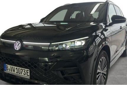 VW Tiguan 15.000 km 63.950 &euro; Berlin 14167