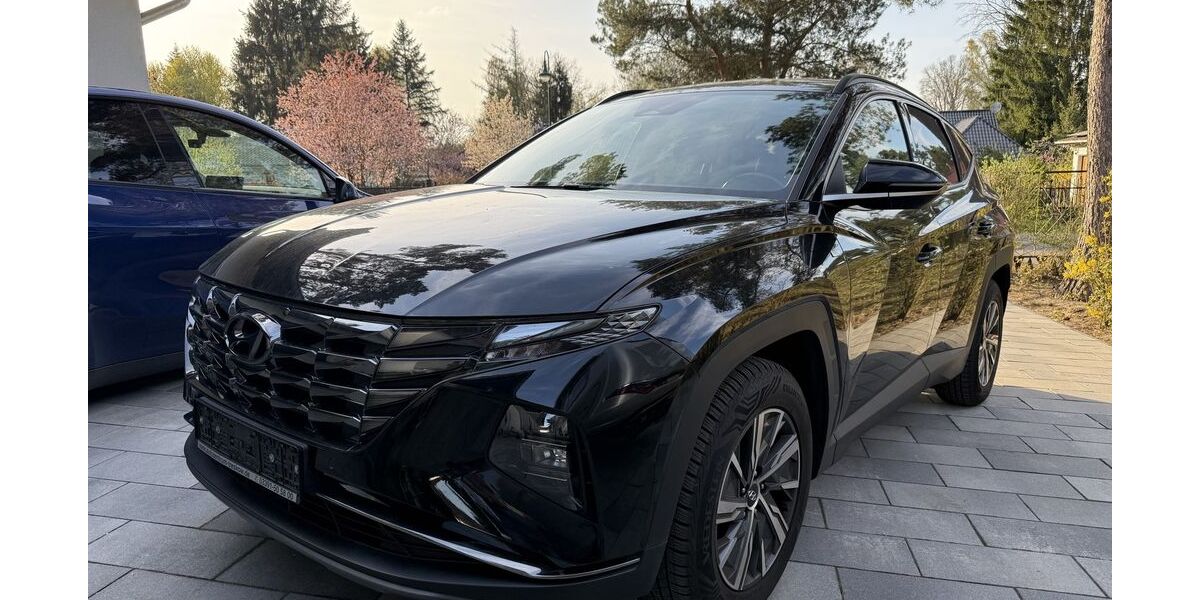 Hyundai TUCSON 64.970 km 19.999 &euro; Berlin 10247