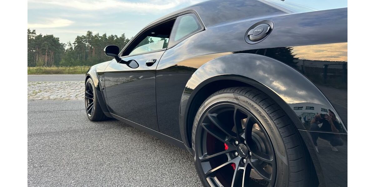 Dodge Challenger 11.600 km 83.700 &euro; Oranienburg 16515