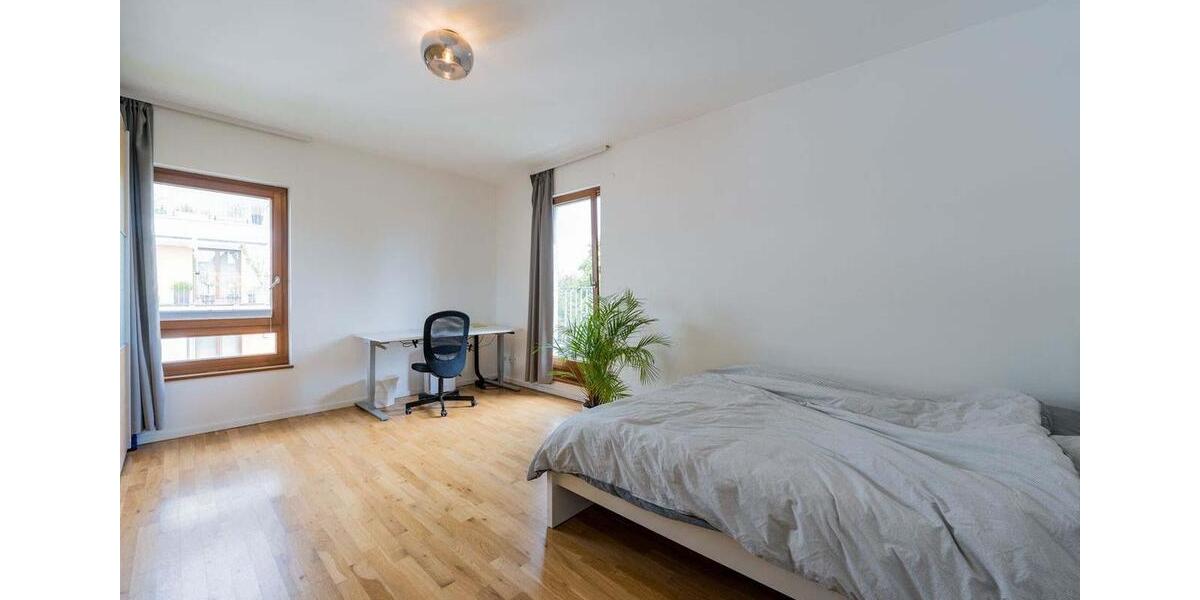 Einfamilienhaus Berlin Friedrichshain-Kreuzberg - 3 Zimmer, 160 m&sup2;, 3.300&euro; | Angebot:26536801
