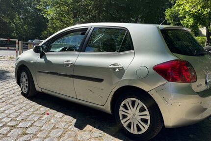 Toyota Auris 196.000 km 3.400 &euro; Berlin 10783