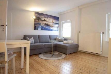 ideal für Polizeischüler - bezugsfrei ab 02.12.2025 - möbliertes Zimmer, für eine Person in Oranienburg Nord! zimmer