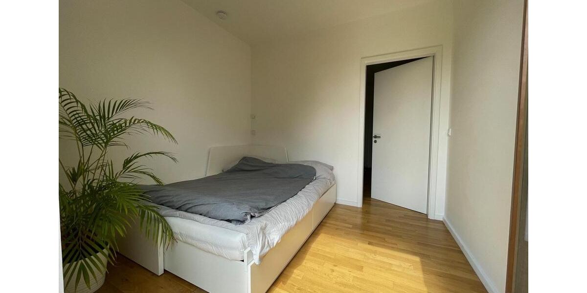 Einfamilienhaus Berlin Friedrichshain-Kreuzberg - 3 Zimmer, 160 m&sup2;, 3.300&euro; | Angebot:26536801