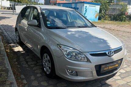Hyundai i30 61.000 km 3.499 &euro; Berlin 12043