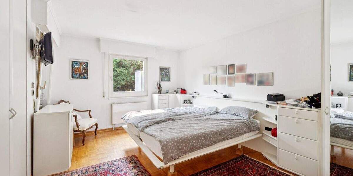 Einfamilienhaus Berlin Nikolassee - 9 Zimmer, 265 m&sup2;, 1.190.000&euro; | Angebot:23990707