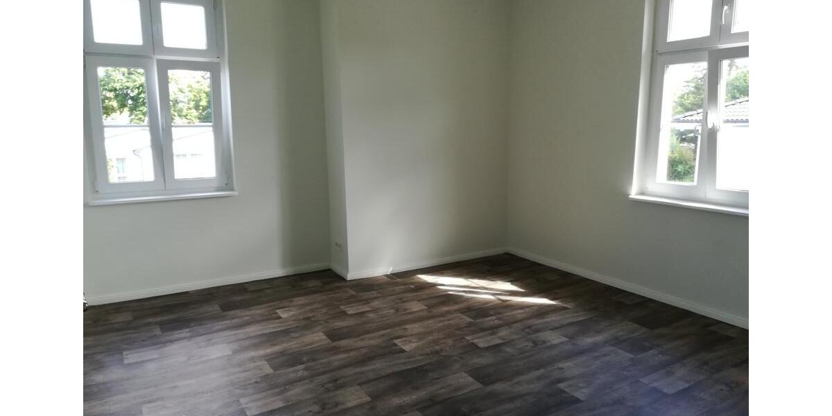 Etagenwohnung Falkensee - 2.5 Zimmer, 70 m&sup2;, 875&euro; | Angebot:25804740