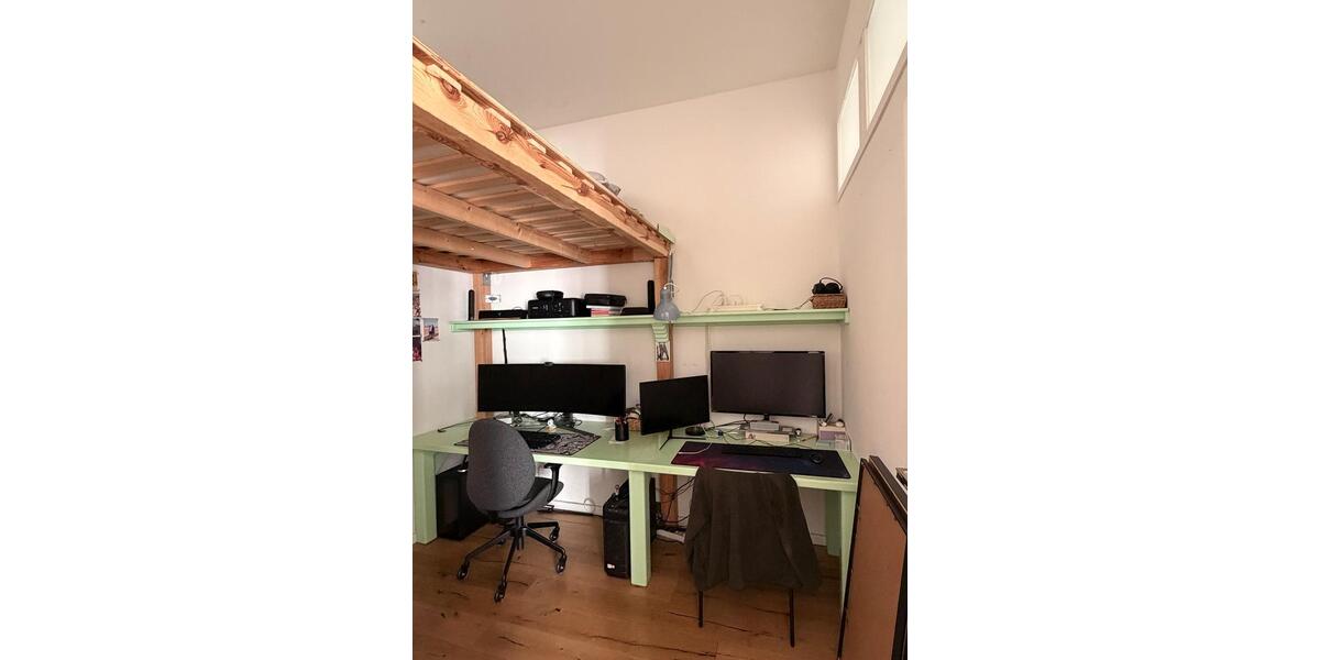 Hochparterre Berlin Friedrichshain-Kreuzberg - 1.5 Zimmer, 45 m&sup2;, 1.200&euro; | Angebot:25867353