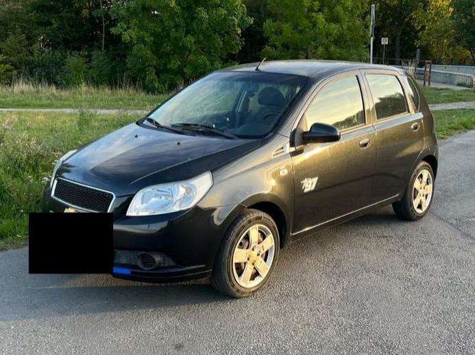 Chevrolet Aveo 106.000 km 2.200 &euro; Berlin 10627