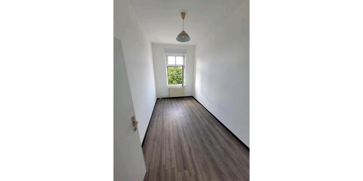 Etagenwohnung Berlin Treptow-Köpenick - 3 Zimmer, 86 m&sup2;, 450&euro; | Angebot:25942198