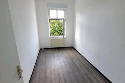 Wohnung Berlin Treptow-Köpenick - 3 Zimmer, 86 m&sup2;, 450&euro; | Angebot:25942198