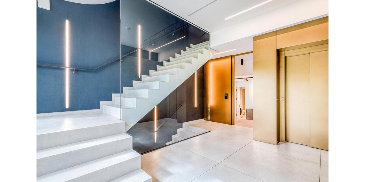 Erdgeschoßwohnung Berlin Charlottenburg-Wilmersdorf - 4 Zimmer, 175 m&sup2;, 5.000&euro; | Angebot:26190092