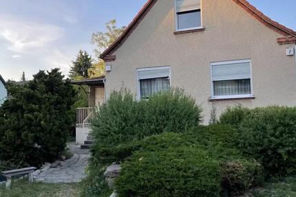 Haus Berlin Neukölln - 3 Zimmer, 97 m&sup2;, 1.750&euro; | Angebot:24867111