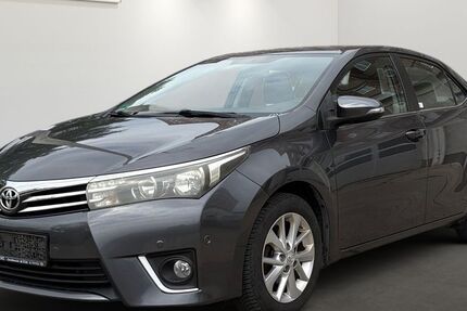 Toyota Corolla 189.204 km 8.599 &euro; Berlin 12681
