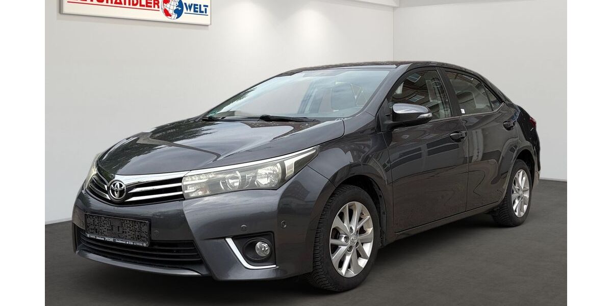 Toyota Corolla 189.204 km 8.599 &euro; Berlin 12681