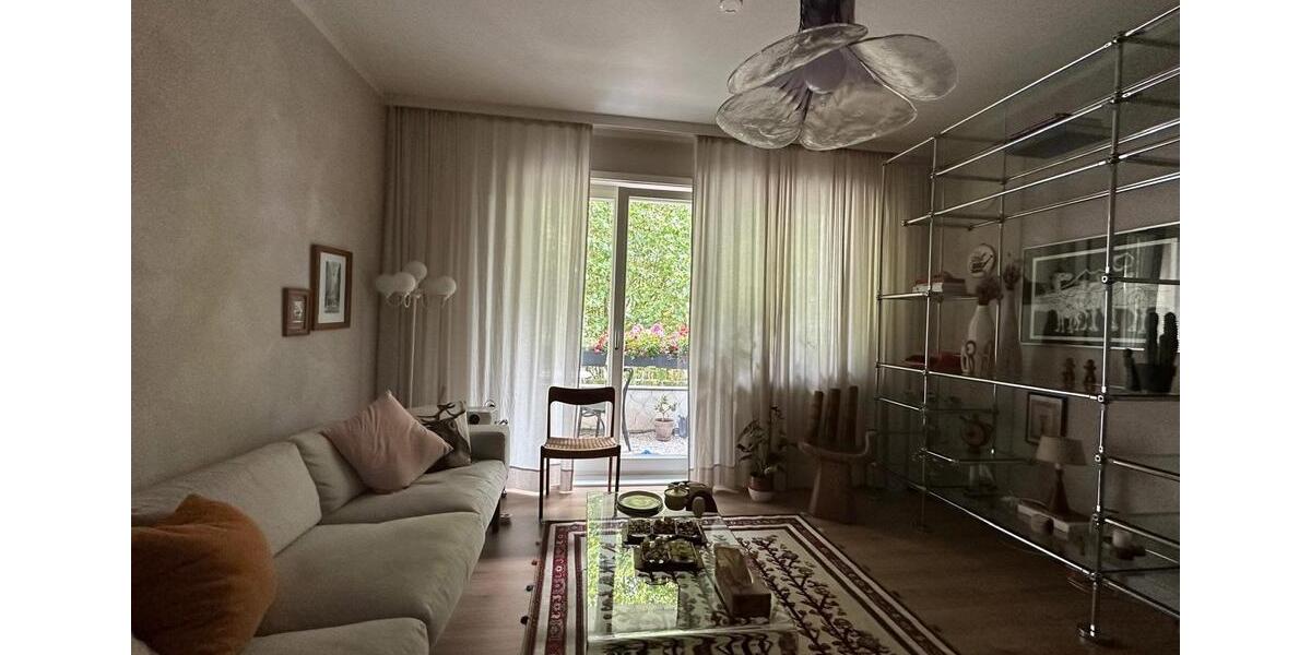 Etagenwohnung Berlin Tempelhof-Schöneberg - 3.5 Zimmer, 83 m&sup2;, 1.000&euro; | Angebot:27698433