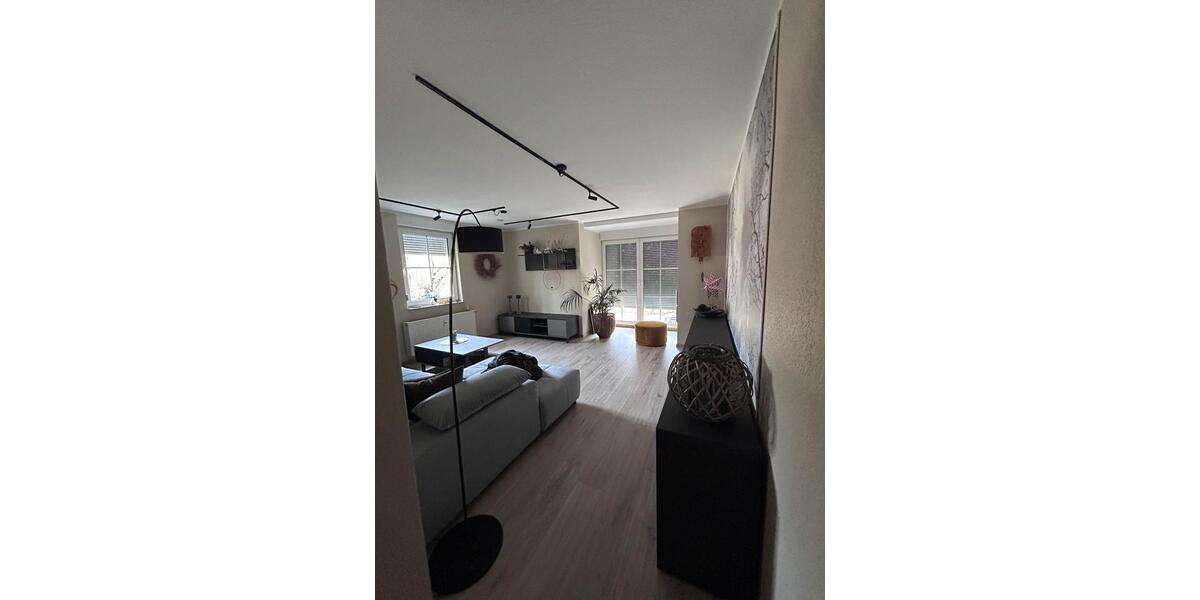 Erdgeschoßwohnung Schulzendorf - 3 Zimmer, 90 m&sup2;, 8.000&euro; | Angebot:26417135