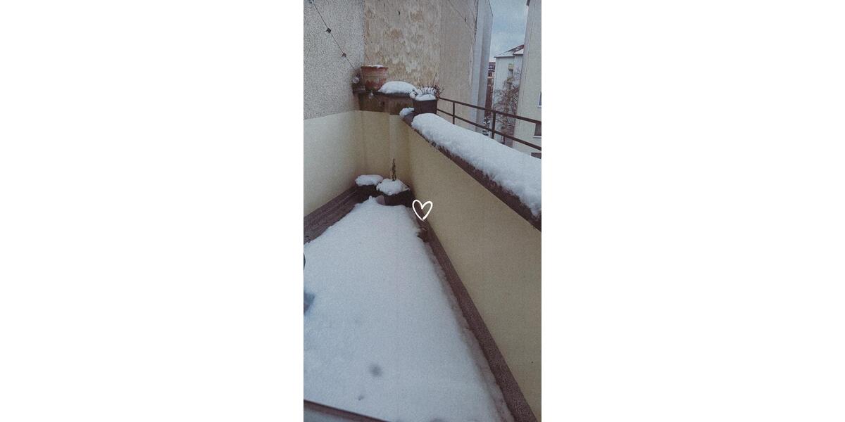 Etagenwohnung Berlin Charlottenburg-Wilmersdorf - 3 Zimmer, 77 m&sup2;, 500&euro; | Angebot:25996177