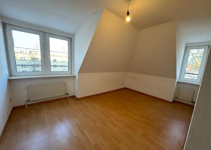 Dachgeschoßwohnung Berlin Reinickendorf - 3 Zimmer, 103 m&sup2;, 399.000&euro; | Angebot:26678134