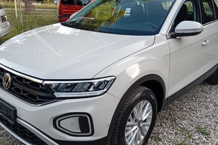 VW T-Roc 26.000 km 23.999 &euro; Fredersdorf-Vogelsdorf bei Berlin 15370
